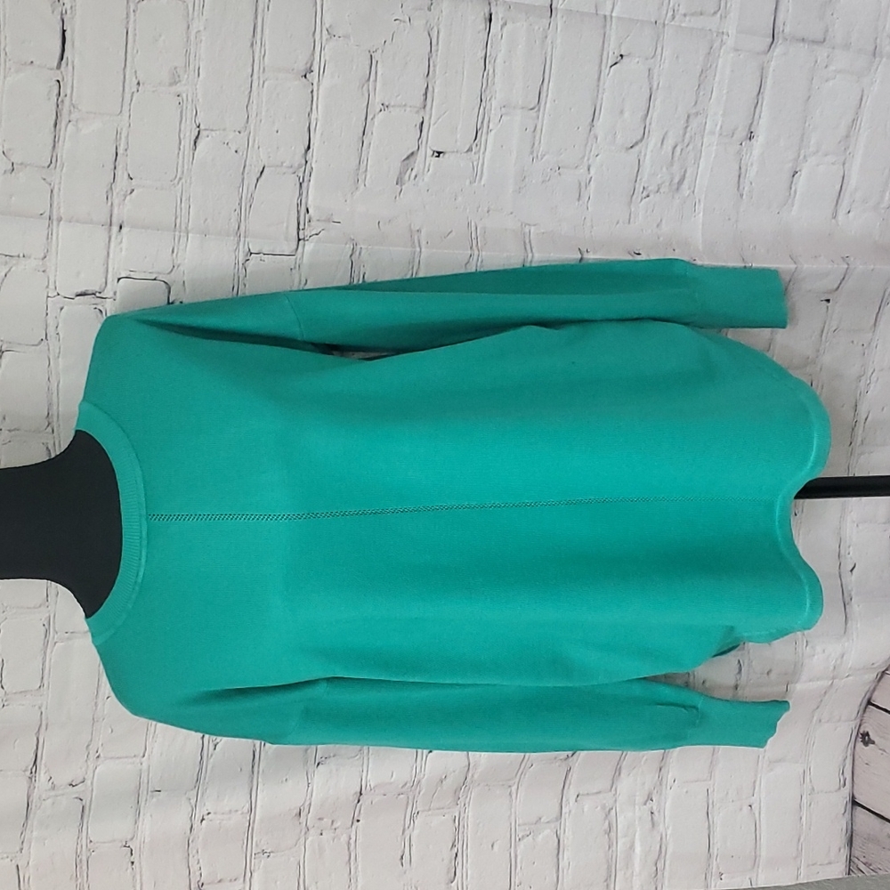 Green long sleeve sweater size Small